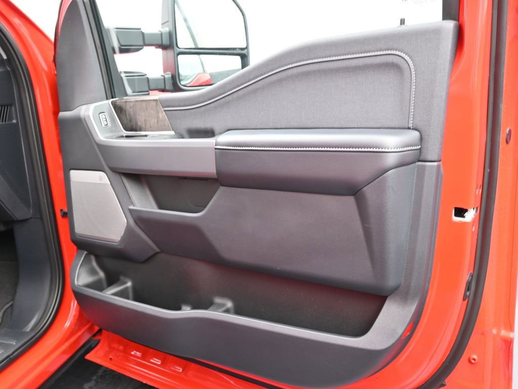 Used 2024 Ford F350 Lariat w/ Lariat Ultimate Package image 27