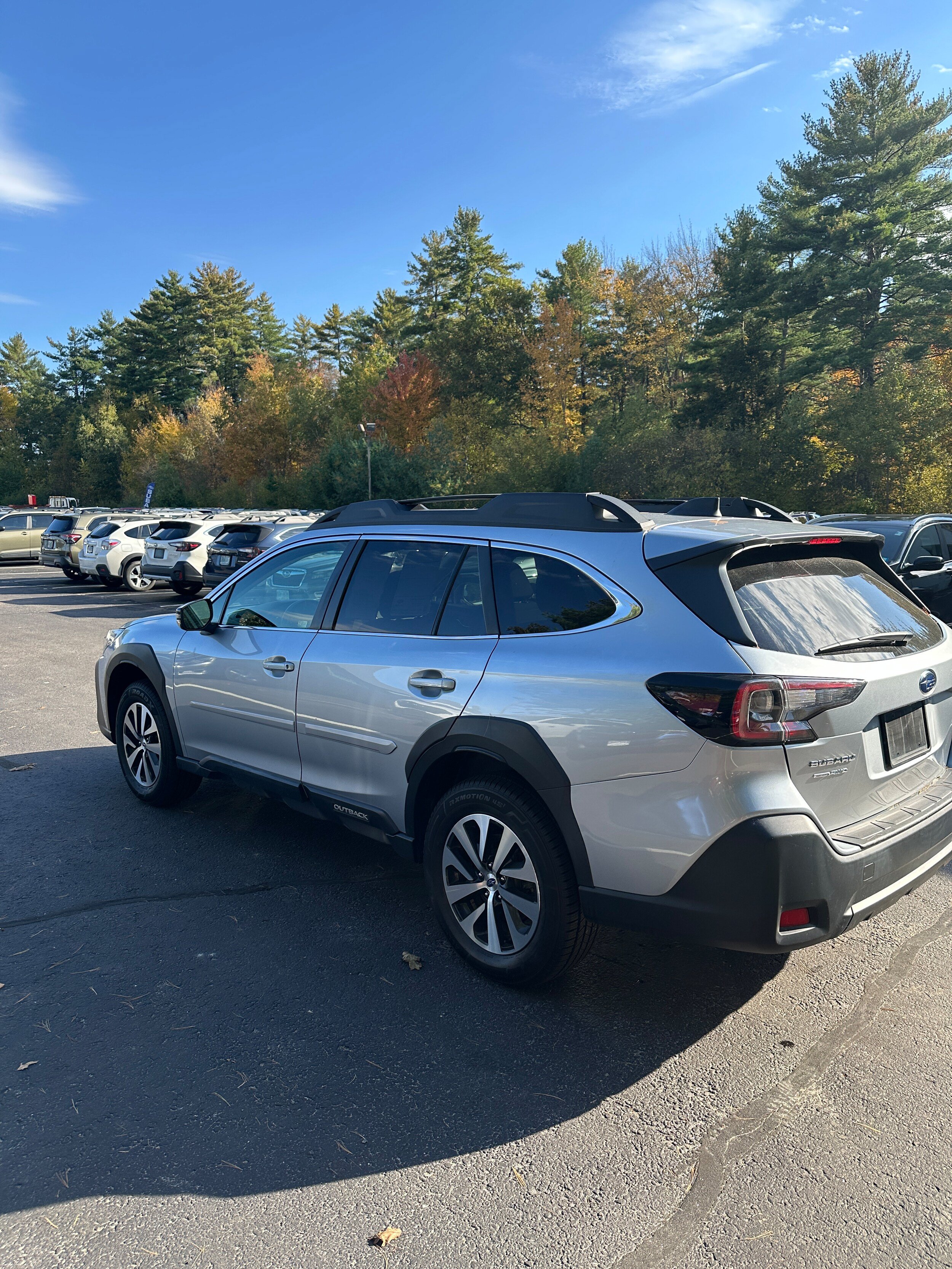 Used 2024 Subaru Outback Premium AWD/4WD image 10