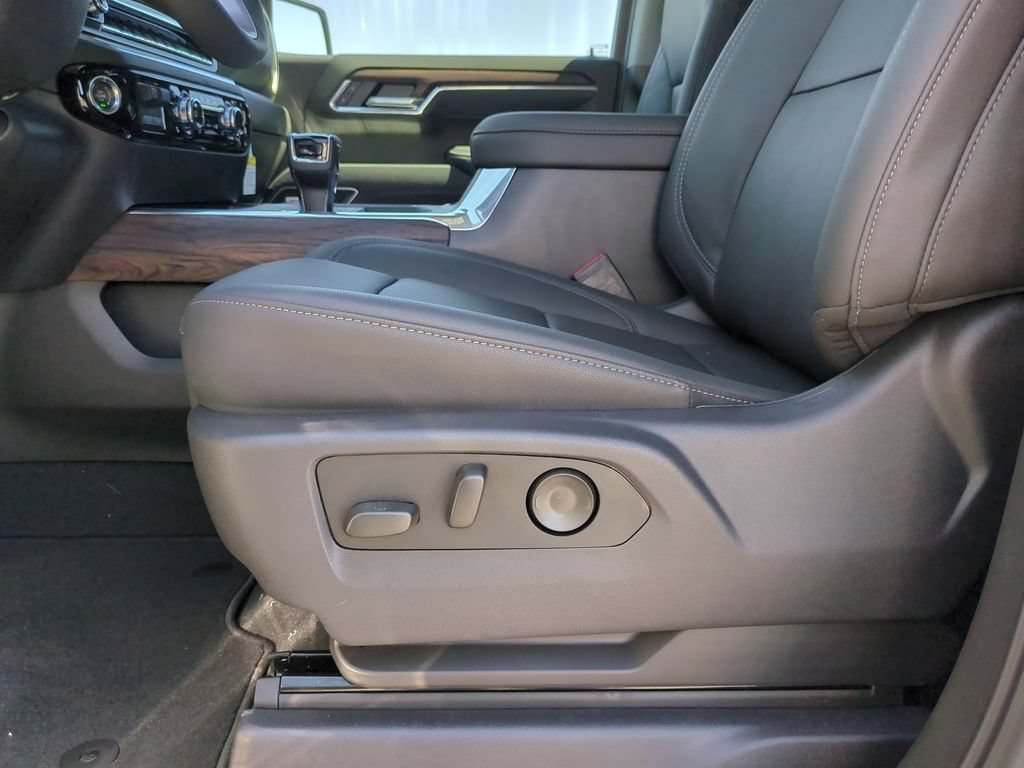 New 2026 GMC Sierra 1500 SLT w/ SLT Premium Package AWD/4WD image 21