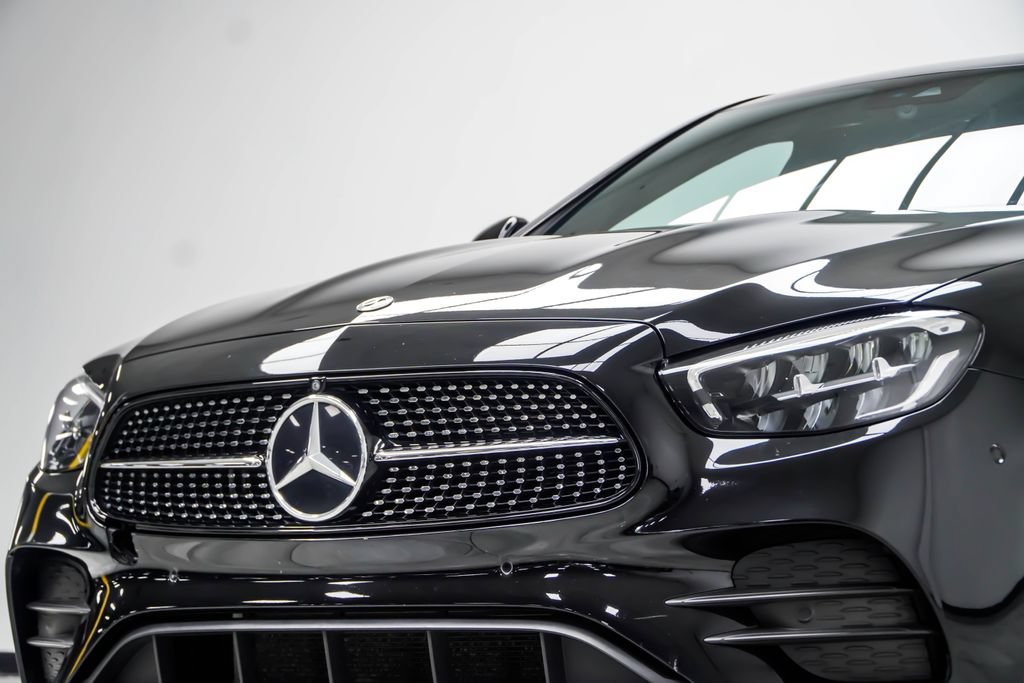 Used 2023 Mercedes-Benz E 350 4MATIC Sedan w/ Premium Package image 2