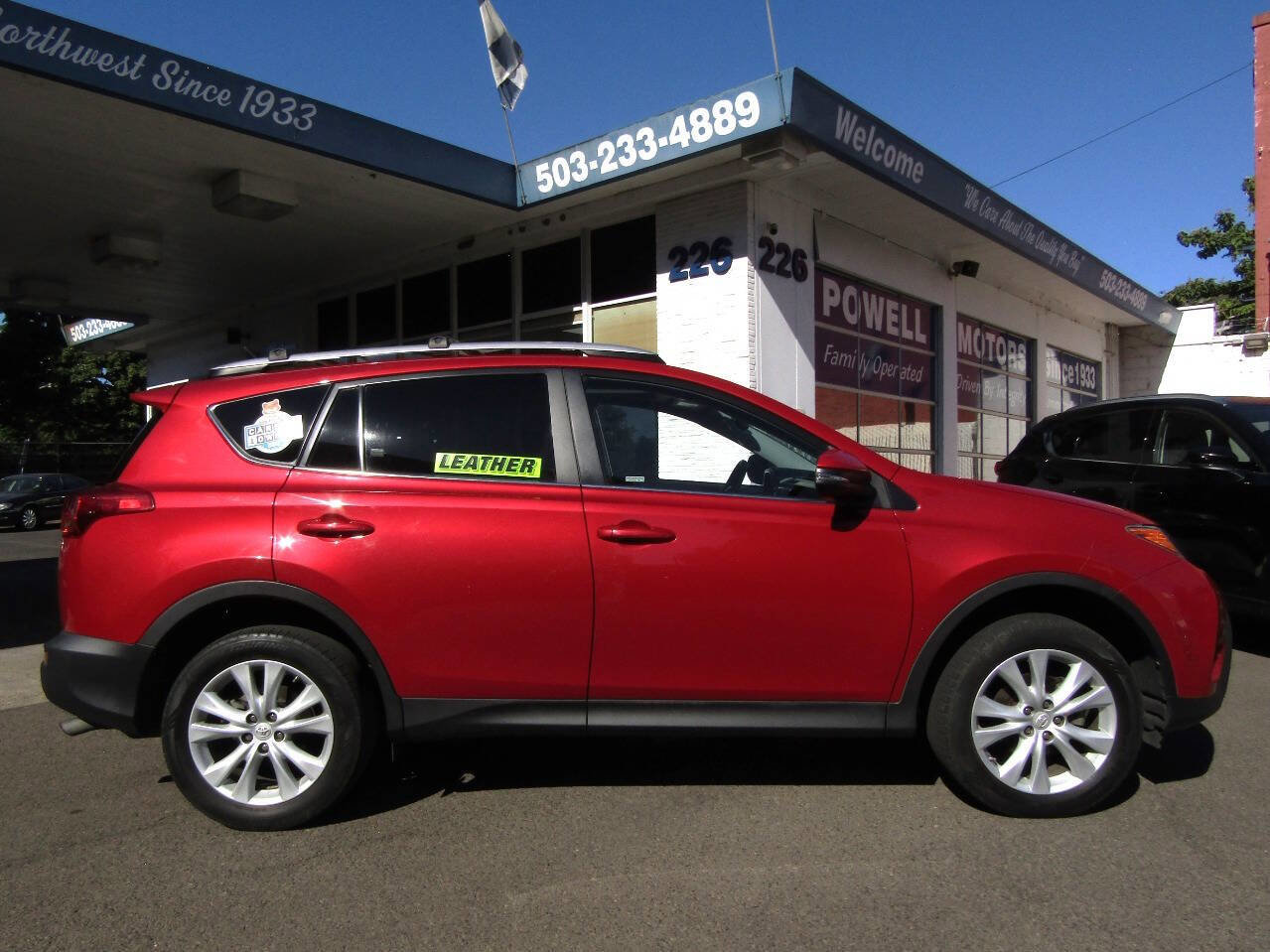 Used 2015 Toyota RAV4 Limited image 8