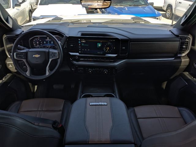 Used 2024 Chevrolet Silverado 2500 High Country w/ High Country Premium Package AWD/4WD image 12