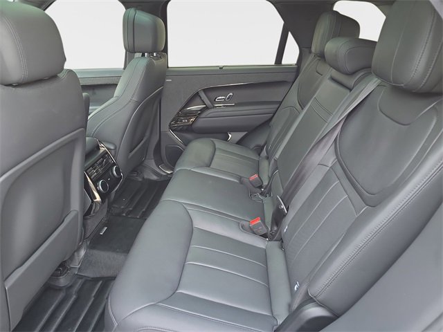 Used 2024 Land Rover Range Rover Sport Dynamic SE image 14