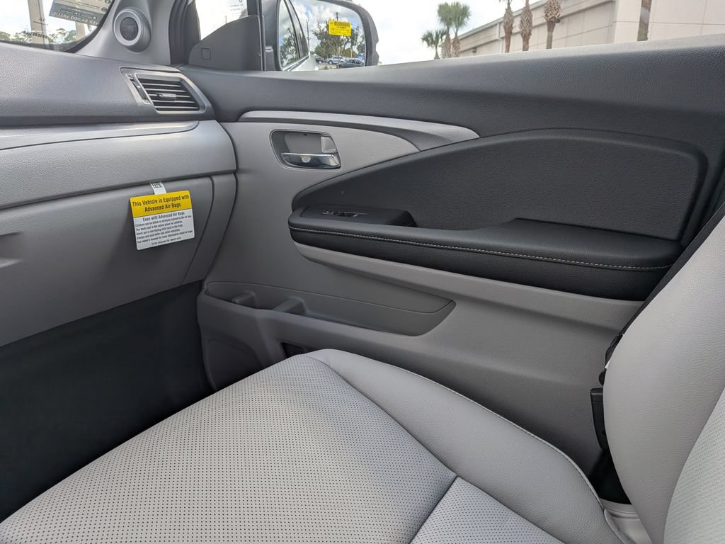 New 2026 Honda Ridgeline RTL image 14