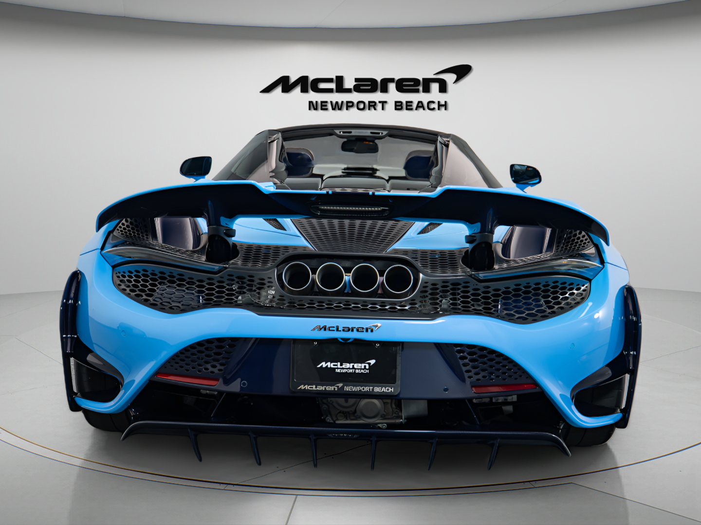 Used 2022 McLaren 765LT RWD image 6