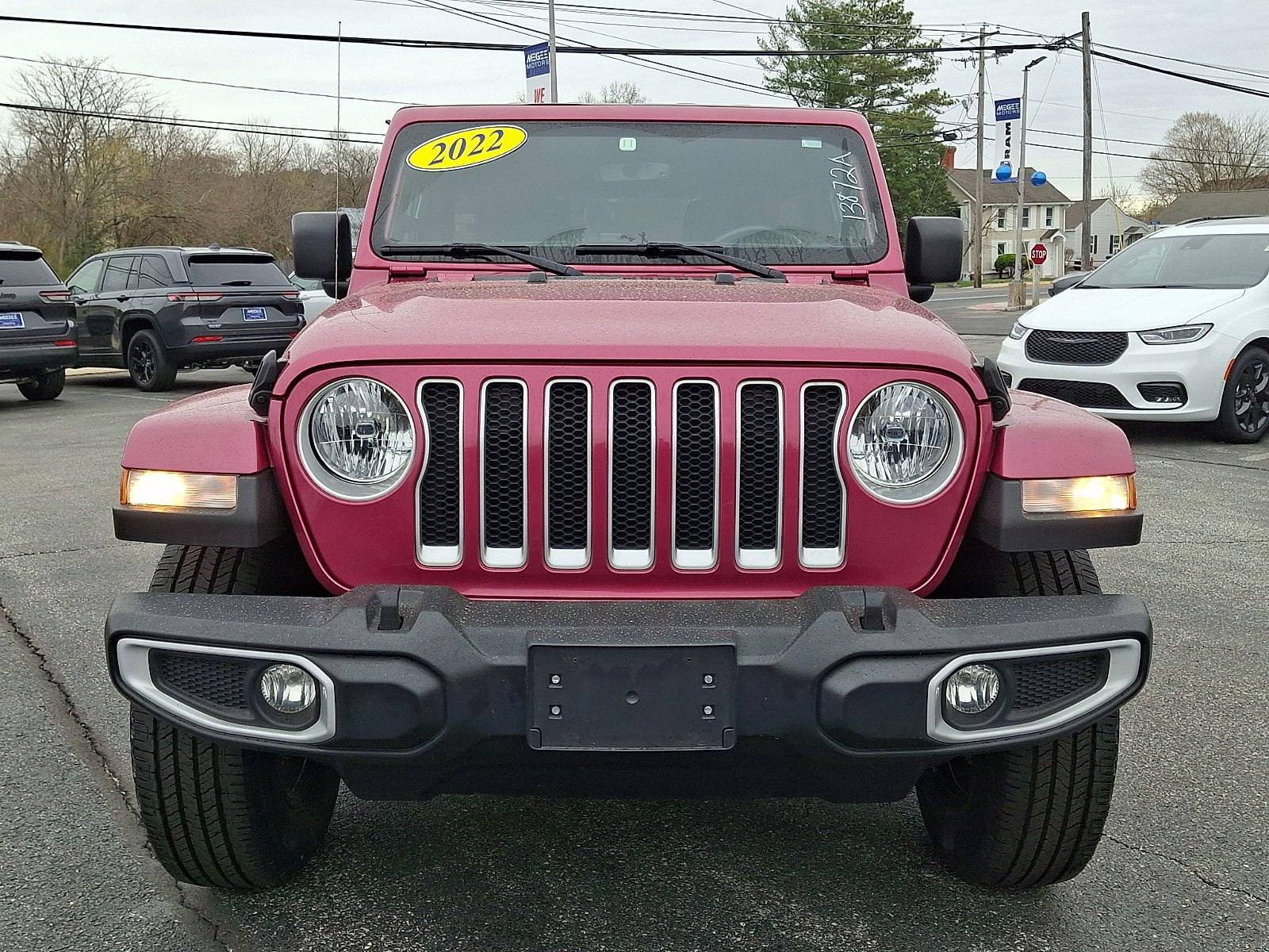 Used 2022 Jeep Wrangler Unlimited Sahara w/ Cold Weather Group image 2