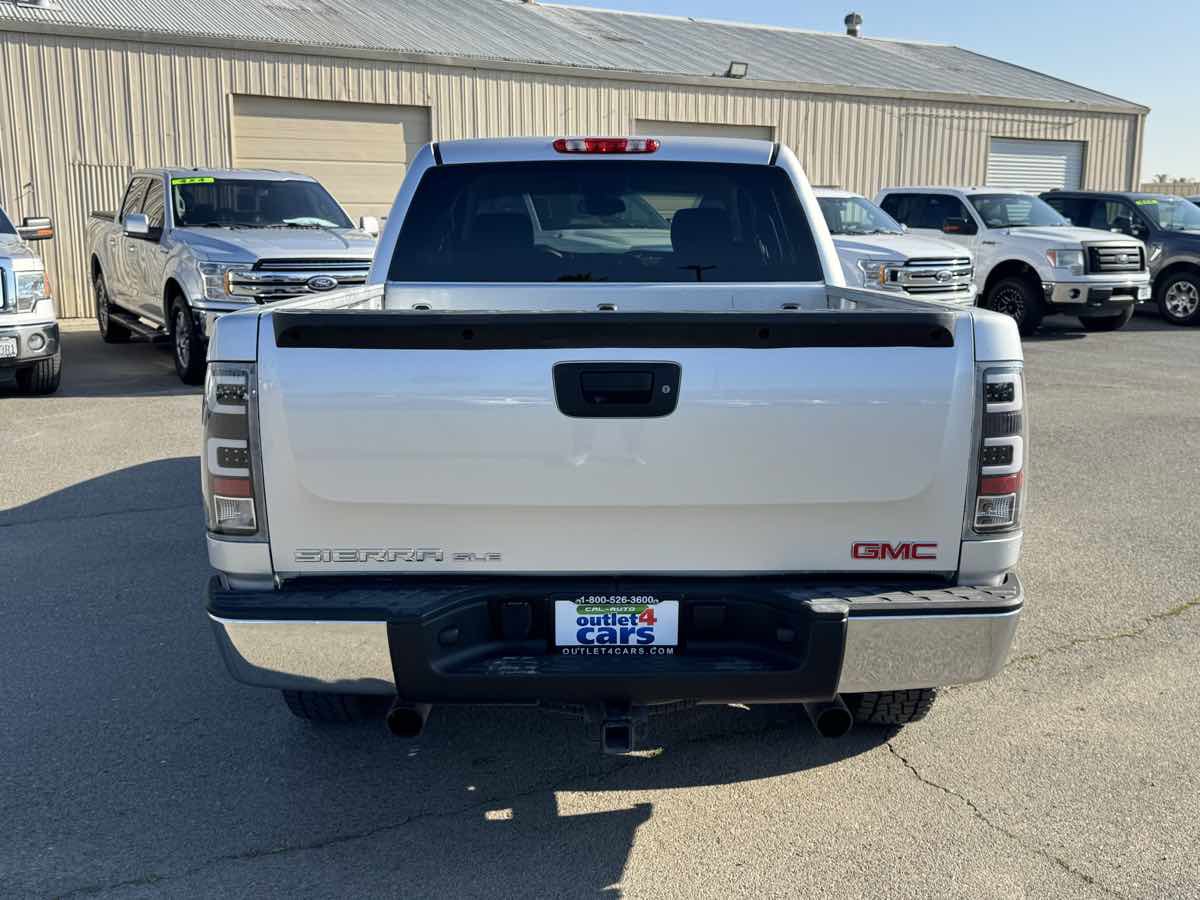 Used 2013 GMC Sierra 1500 SLE w/ Power Tech Package image 9