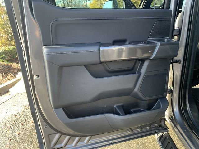 Used 2022 Ford F150 XLT w/ Equipment Group 302A High image 15