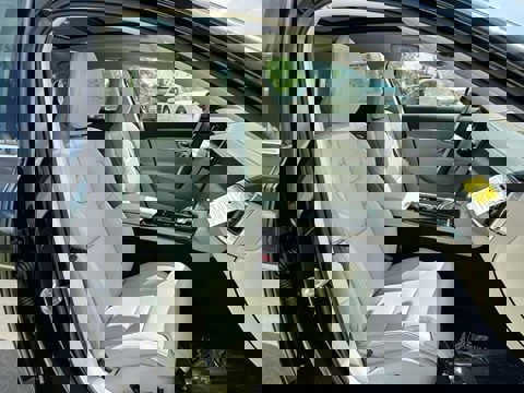 Certified 2024 Volvo S90 T8 Ultimate w/ Lounge Package image 8