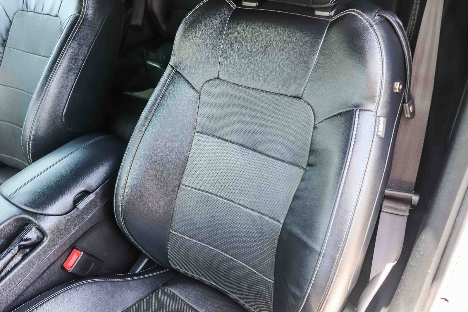 Used 2019 Ford Mustang GT Premium RWD image 30
