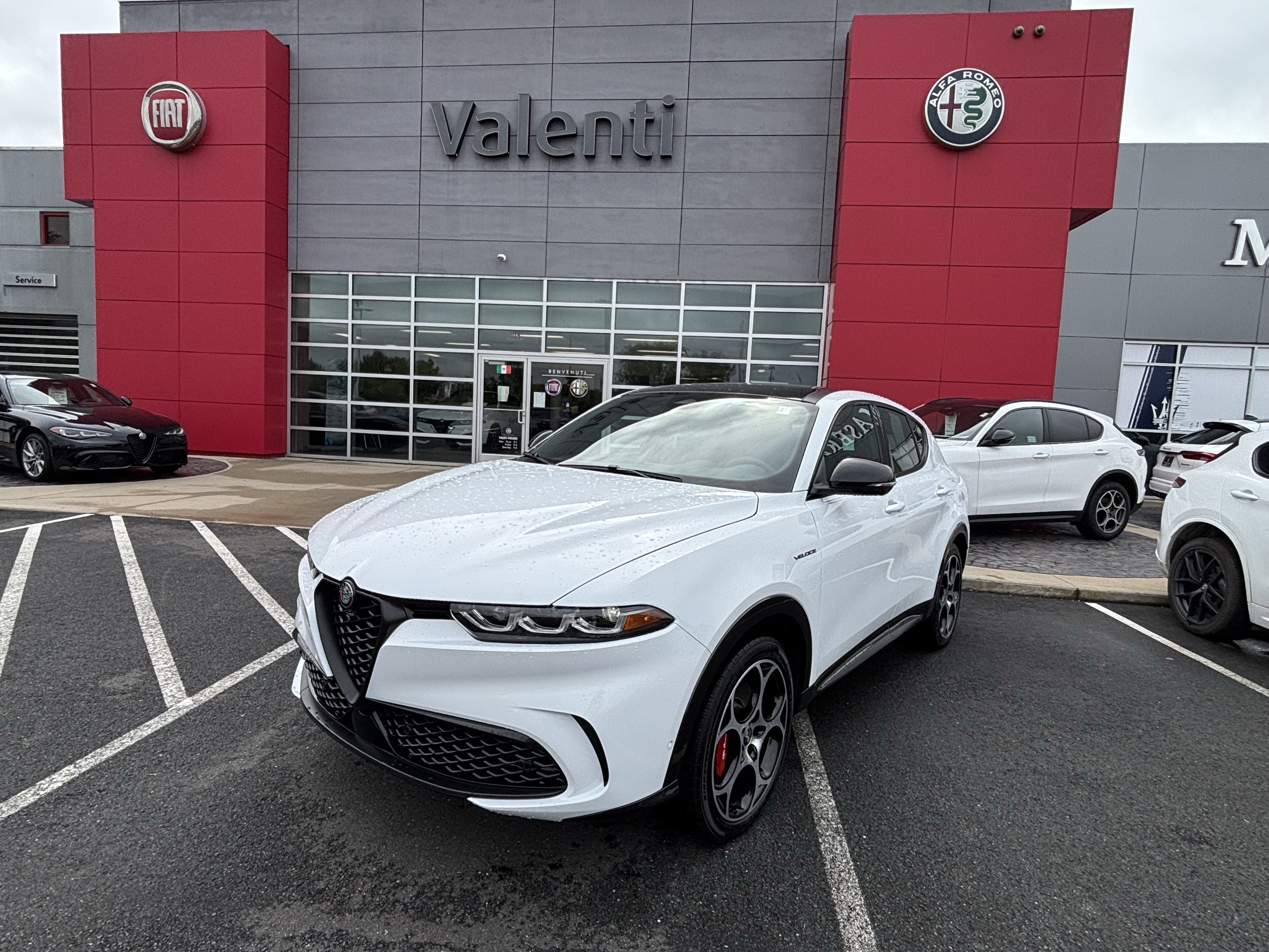 Used 2024 Alfa Romeo Tonale Veloce AWD/4WD image 1