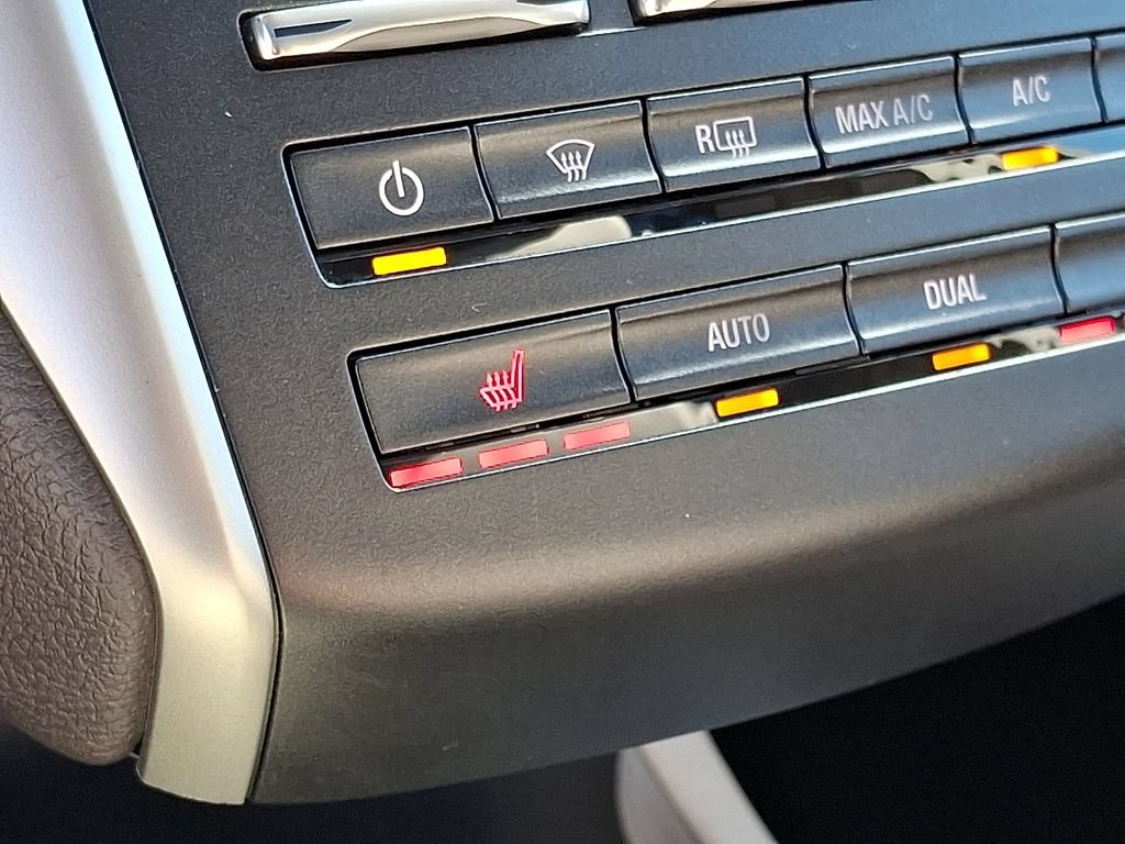 Used 2019 Lincoln MKC Select w/ Select Plus Package AWD/4WD image 25