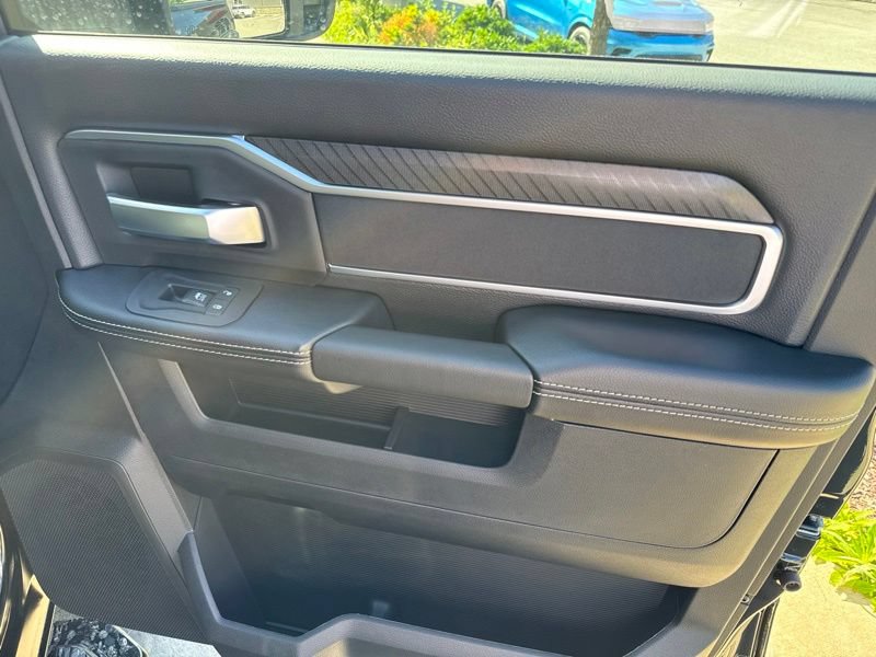 New 2026 RAM 3500 Big Horn AWD/4WD image 16