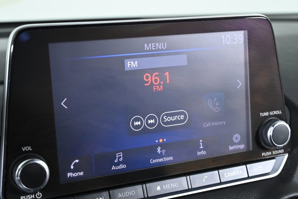 Used 2020 Nissan Sentra SV image 16