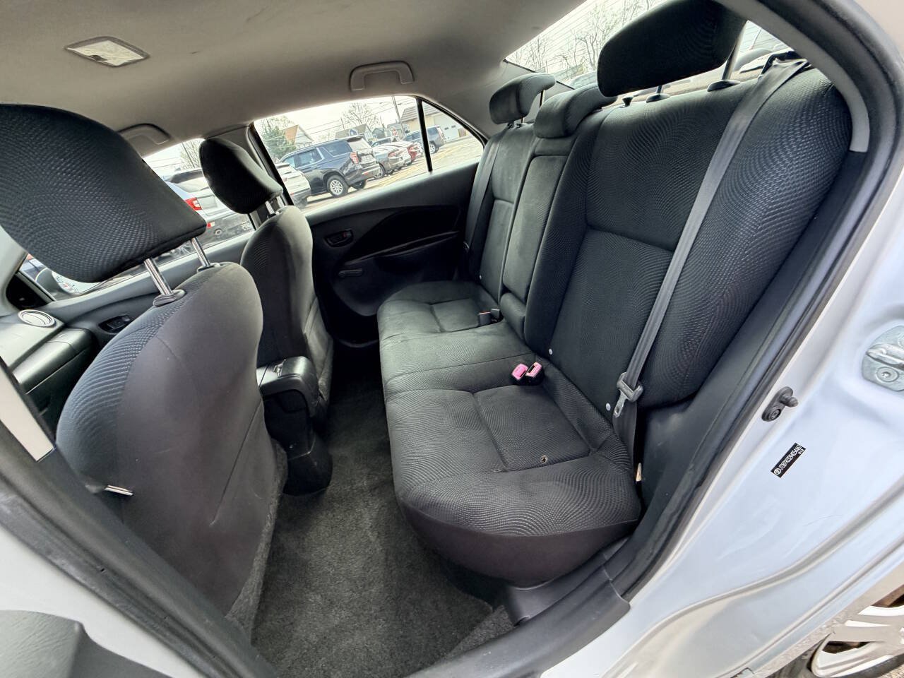 Used 2009 Toyota Yaris Sedan w/ Convenience Pkg FWD image 37