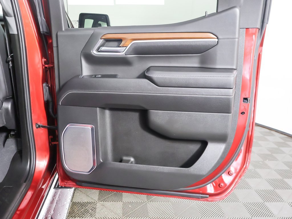 Used 2023 GMC Sierra 1500 Denali w/ Technology Package image 28