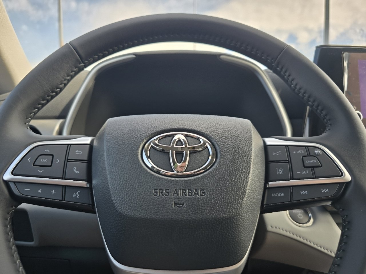 New 2026 Toyota Highlander XLE AWD/4WD image 28