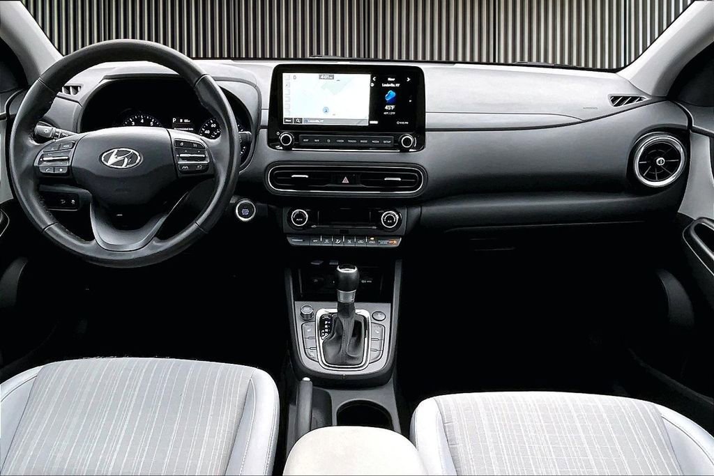 Used 2023 Hyundai Kona SEL w/ Convenience Package image 16