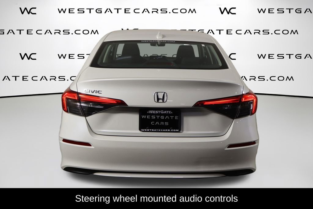 Used 2022 Honda Civic LX image 4