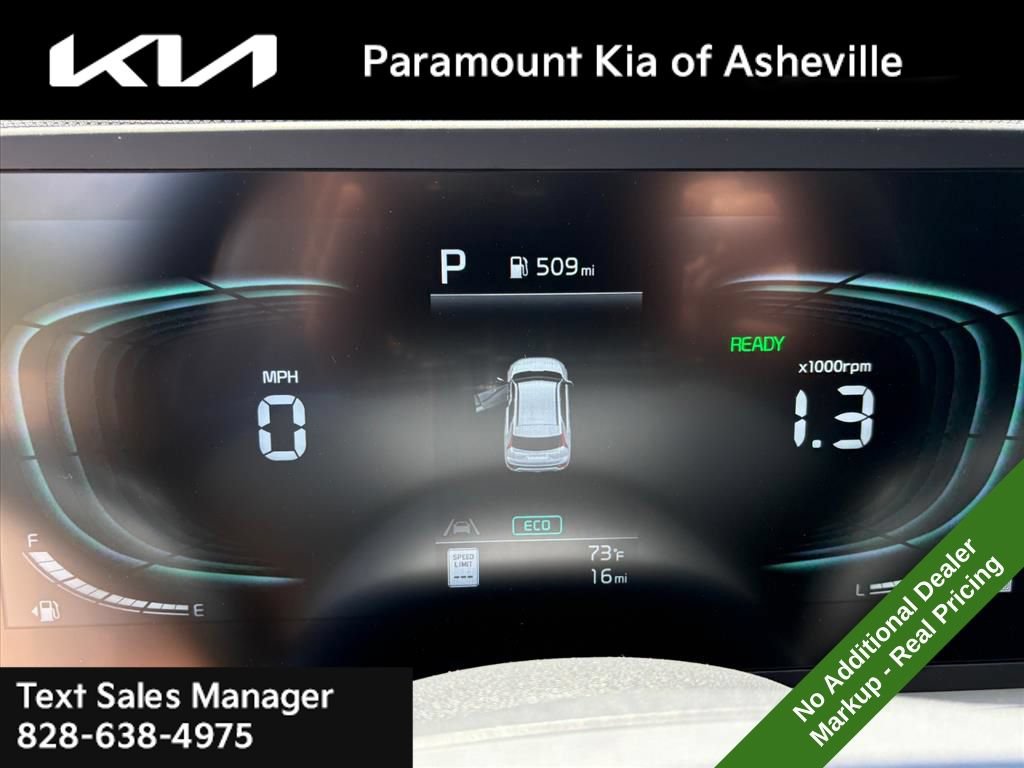 New 2026 Kia Niro LX FWD image 9