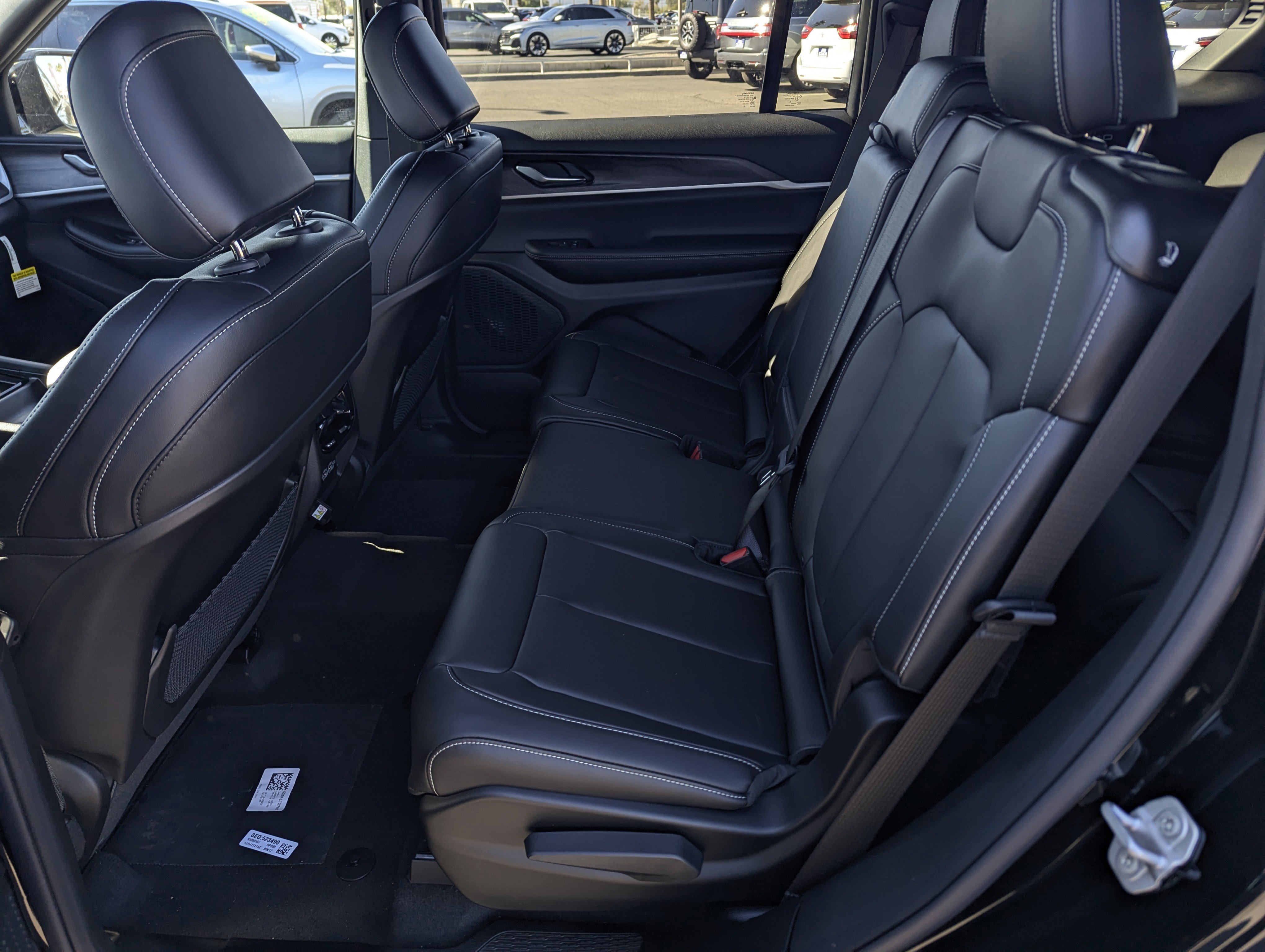 New 2025 Jeep Grand Cherokee L Limited image 8