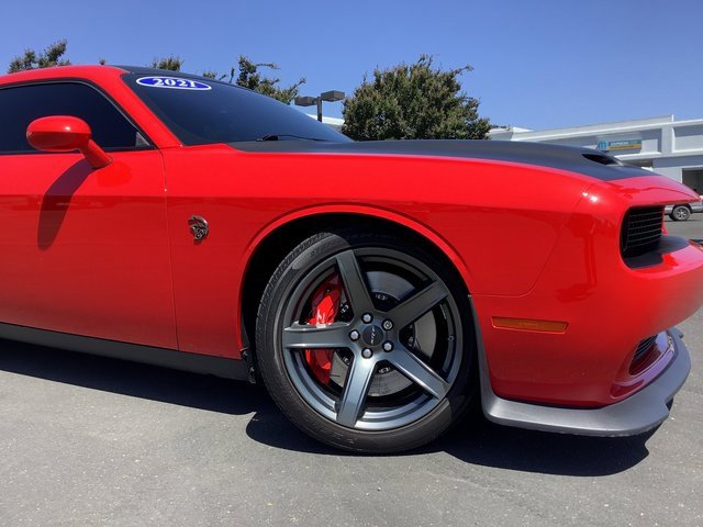 Used 2021 Dodge Challenger SRT Hellcat Redeye image 3