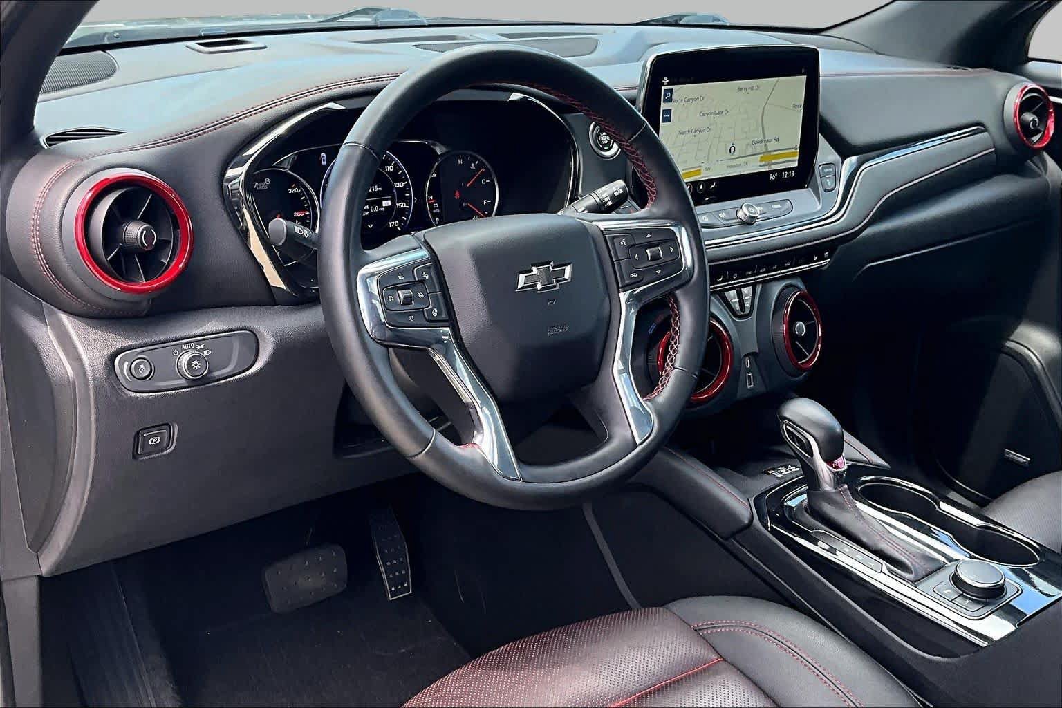 Used 2023 Chevrolet Blazer RS w/ Enhanced Convenience Package FWD image 17