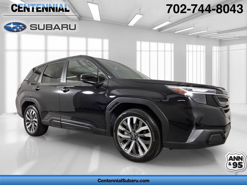 Used 2025 Subaru Forester Touring AWD/4WD image 1
