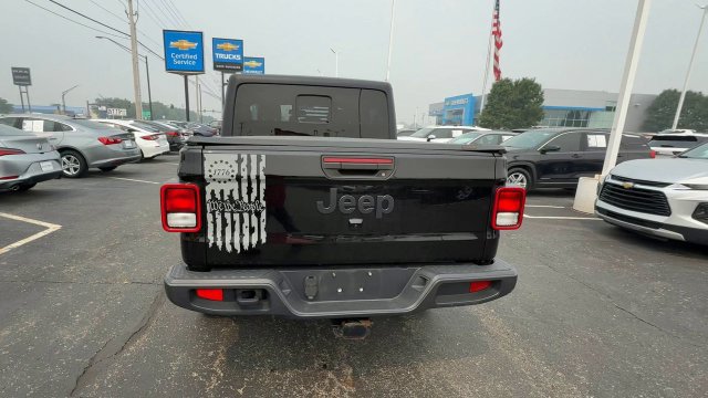 Used 2022 Jeep Gladiator Sport AWD/4WD image 7