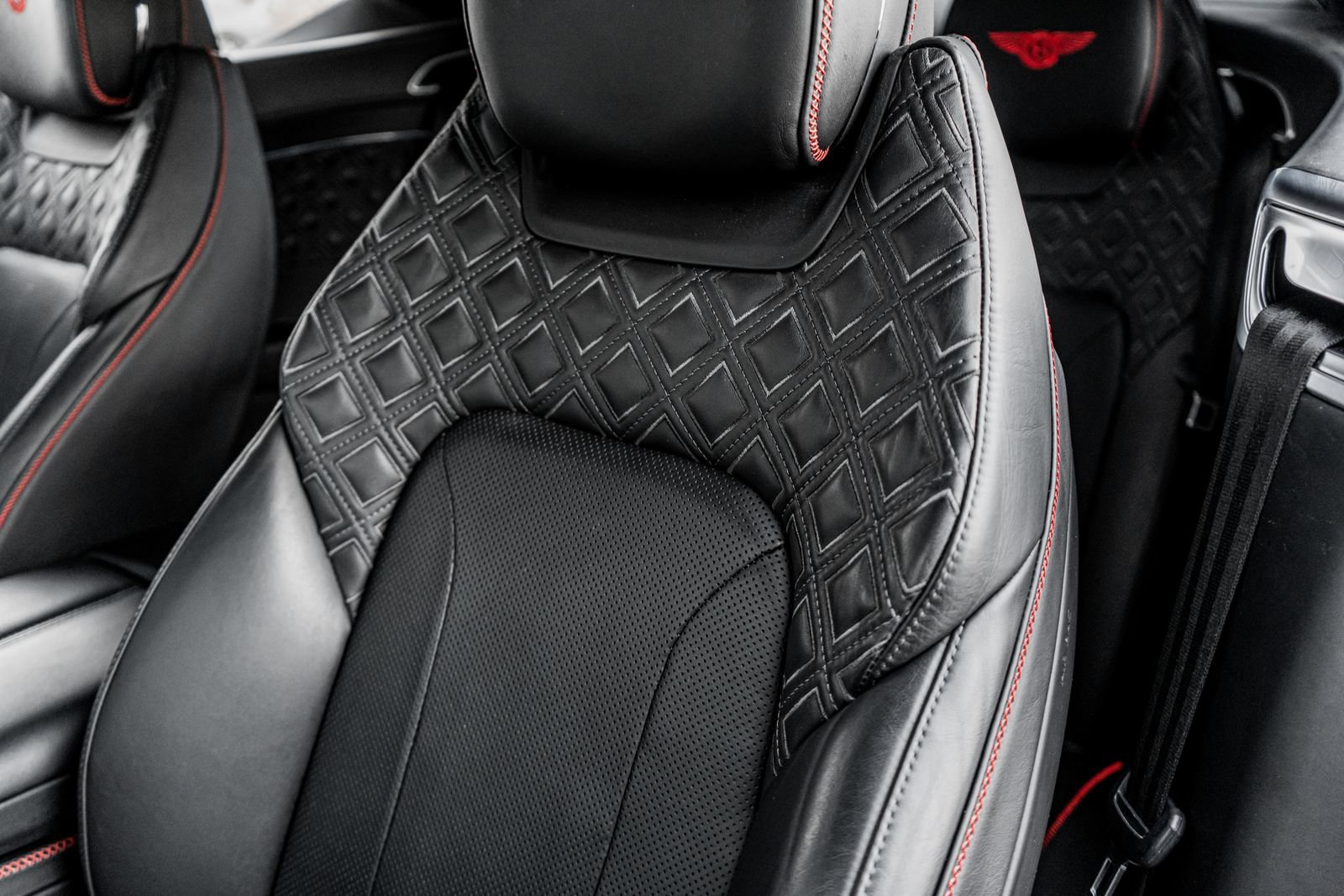 Certified 2020 Bentley Continental GT AWD/4WD image 28