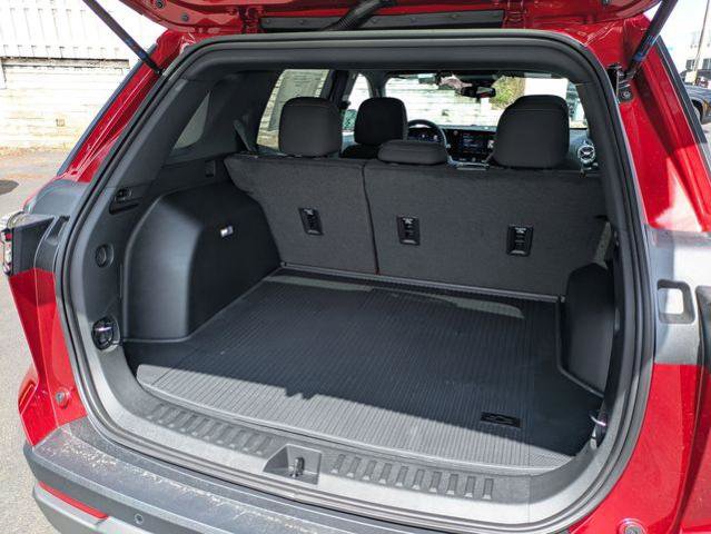 New 2026 Chevrolet Equinox LT w/ LPO, Floor Liner Package AWD/4WD image 27