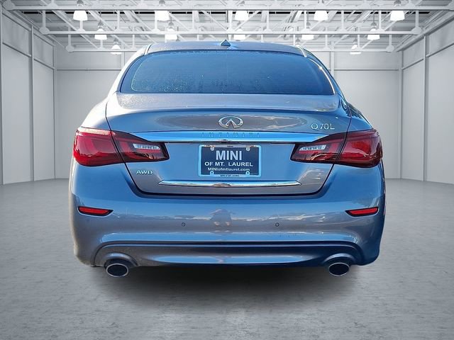 Used 2017 INFINITI Q70 L 3.7 image 5