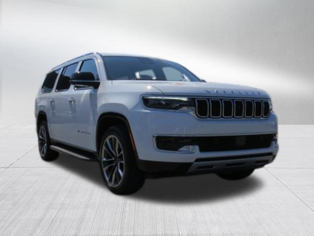 New 2025 Jeep Wagoneer L Series II w/ Convenience Group I image 9