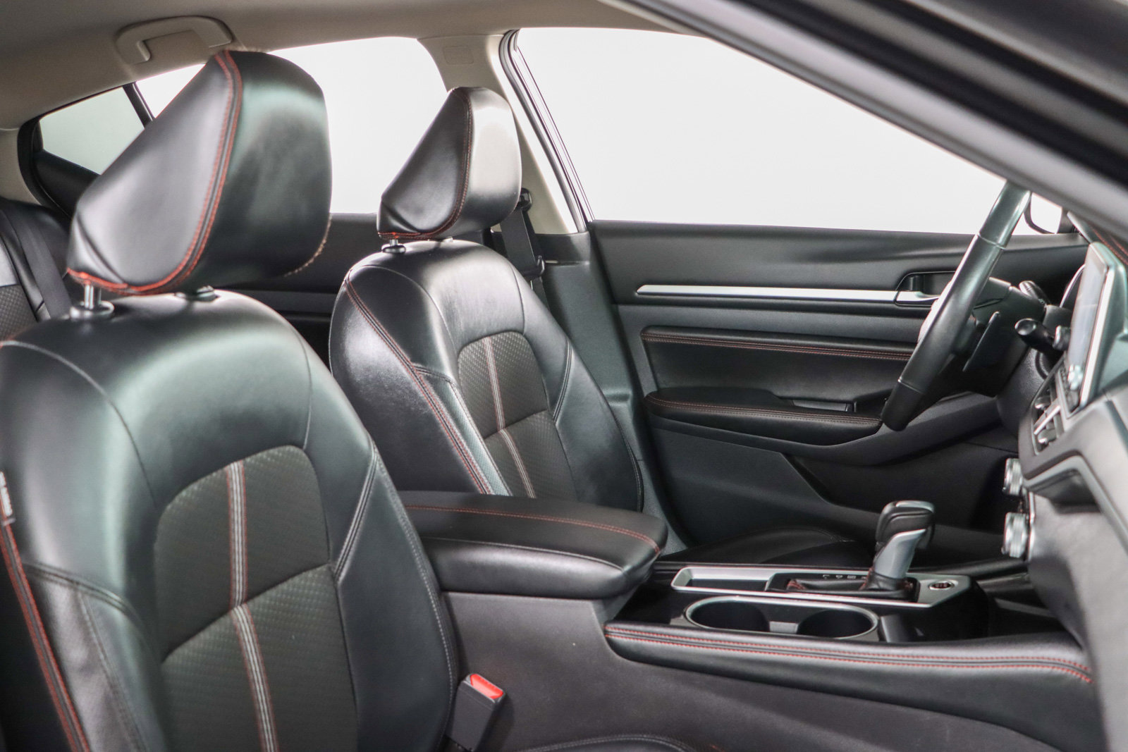 Used 2023 Nissan Altima 2.5 SR FWD image 26