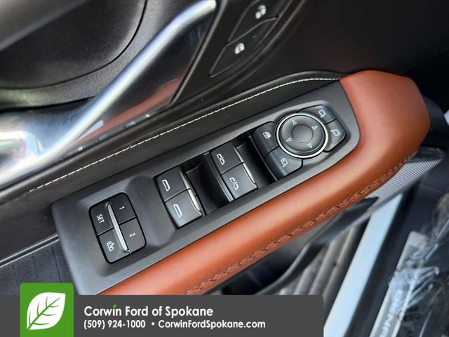 Used 2024 GMC Yukon Denali Ultimate image 27