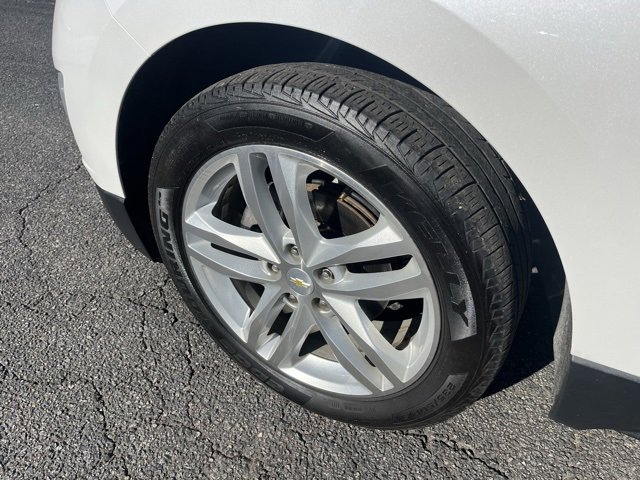 Used 2018 Chevrolet Equinox Premier image 25