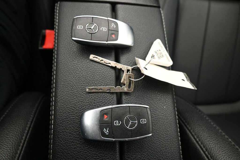 Used 2021 Mercedes-Benz GLA 250 4MATIC image 23