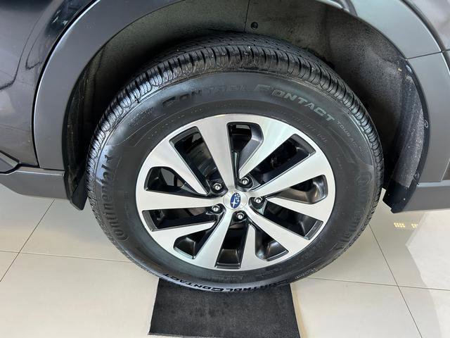 Used 2020 Subaru Outback Premium w/ Popular Package #1 AWD/4WD image 8