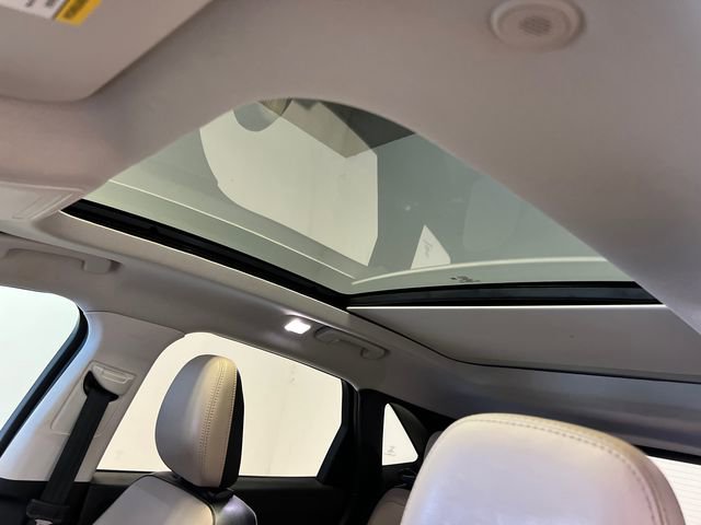 Used 2022 Ford Escape SEL w/ Technology Package image 29