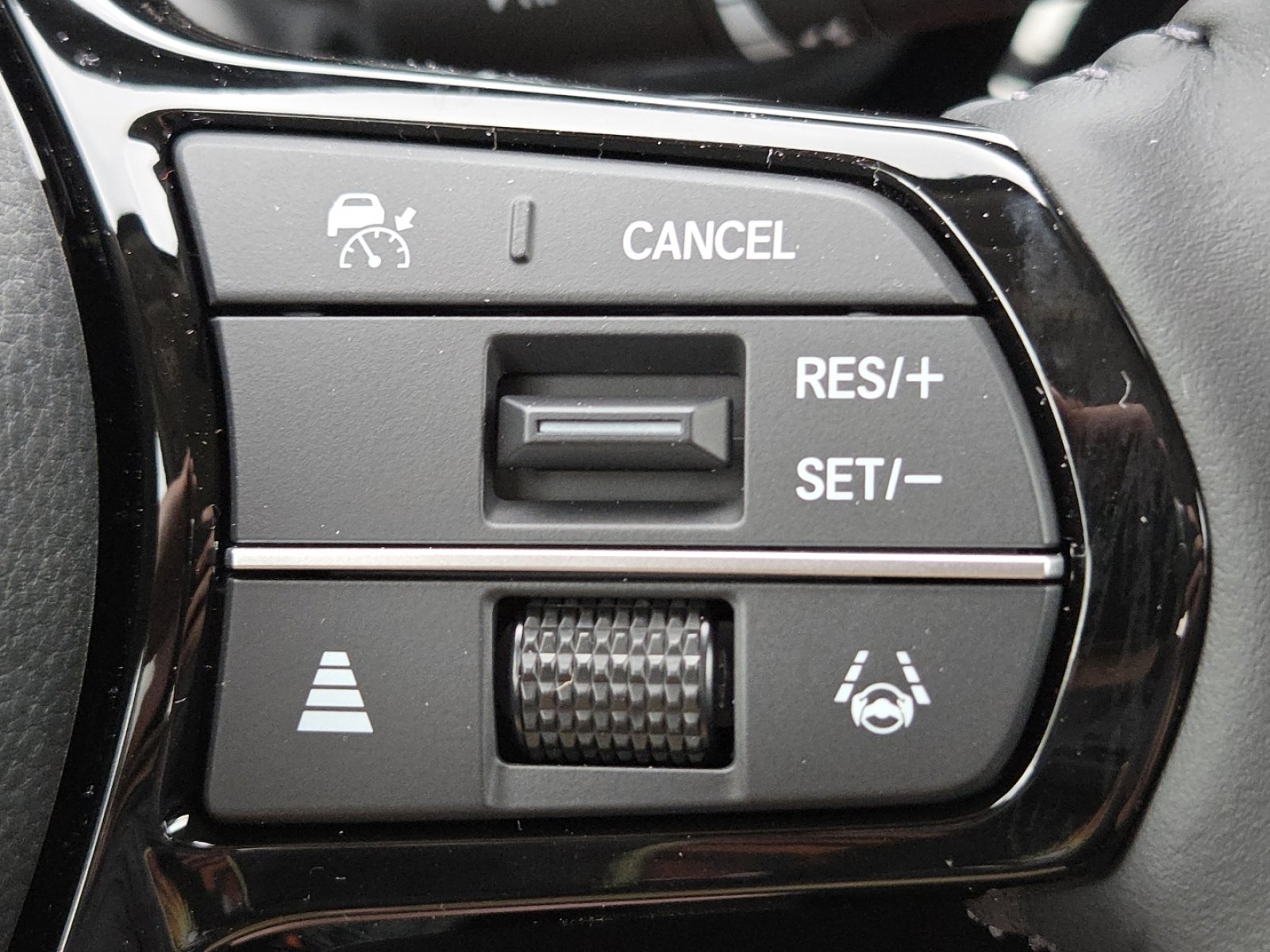 New 2026 Honda CR-V EX-L image 9