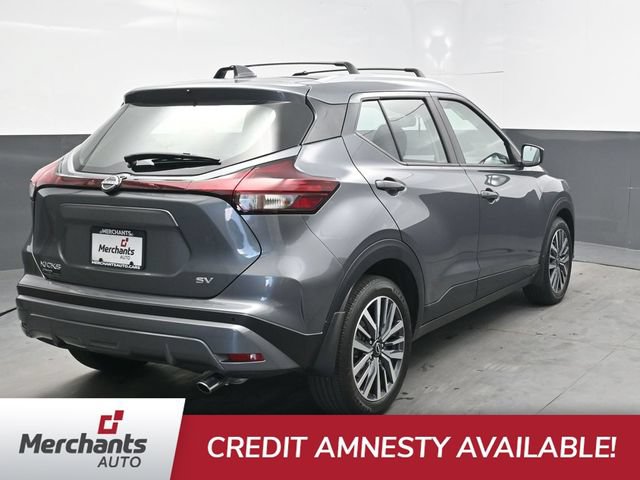 Used 2024 Nissan Kicks SV w/ Interior Electronics Package FWD image 7