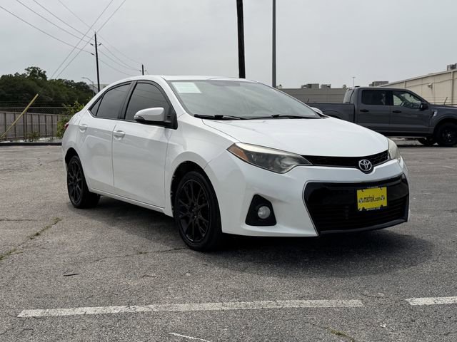 Used 2016 Toyota Corolla S Special Edition FWD image 2