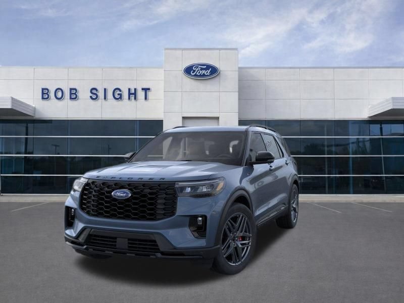 New 2026 Ford Explorer ST-Line w/ ST-Line Street Pack AWD/4WD image 3