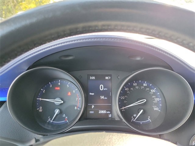 Used 2021 Toyota C-HR XLE image 17