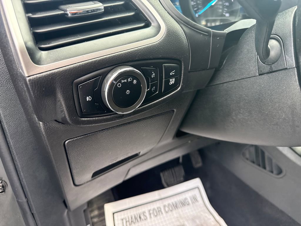 Used 2024 Ford Edge SEL w/ Convenience Package image 26