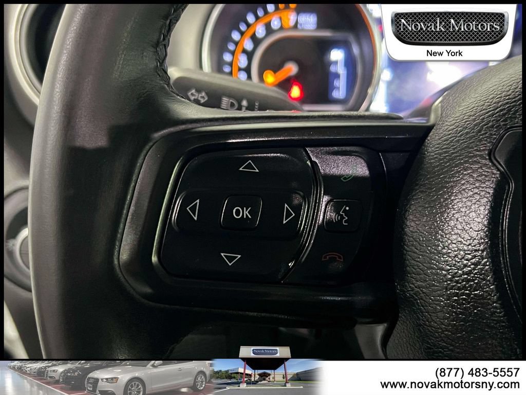 Used 2022 Jeep Gladiator Sport AWD/4WD image 20