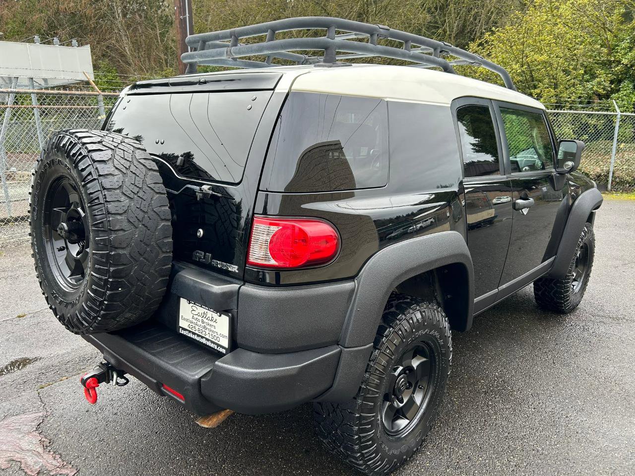 Used 2010 Toyota FJ Cruiser 4WD AT image 5