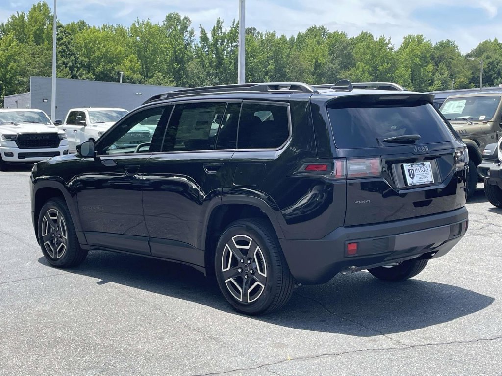 New 2026 Jeep Cherokee Laredo AWD/4WD image 7