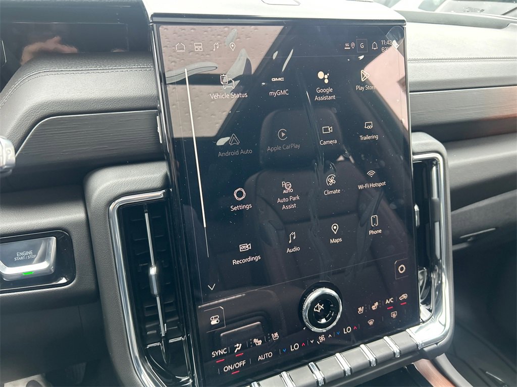 New 2026 GMC Yukon Denali w/ Sun & Power Step Package image 22