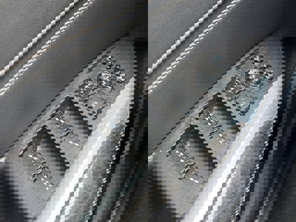 Used 2018 Acura TLX V6 SH-AWD w/ Advance Package image 17